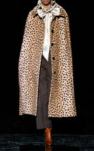 Load image into Gallery viewer, Marc Jacobs Leopard Print Alpaca Cape
