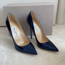 Load image into Gallery viewer, Jimmy Choo Anouk Pump

