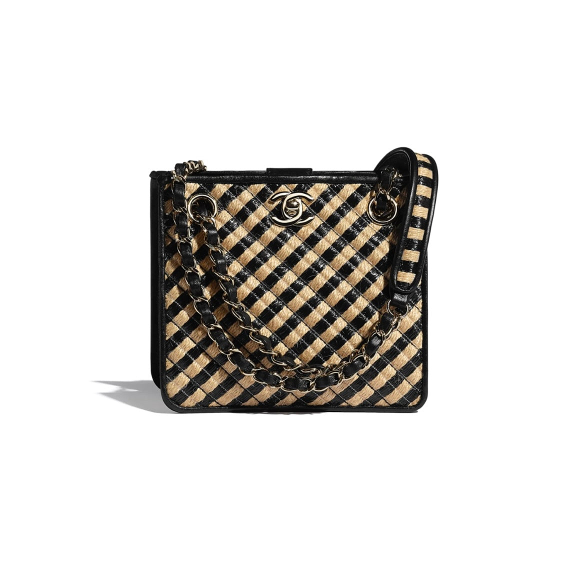 Chanel Woven Raffia Shoulderbag ○ Labellov ○ Buy and Sell Authentic Luxury
